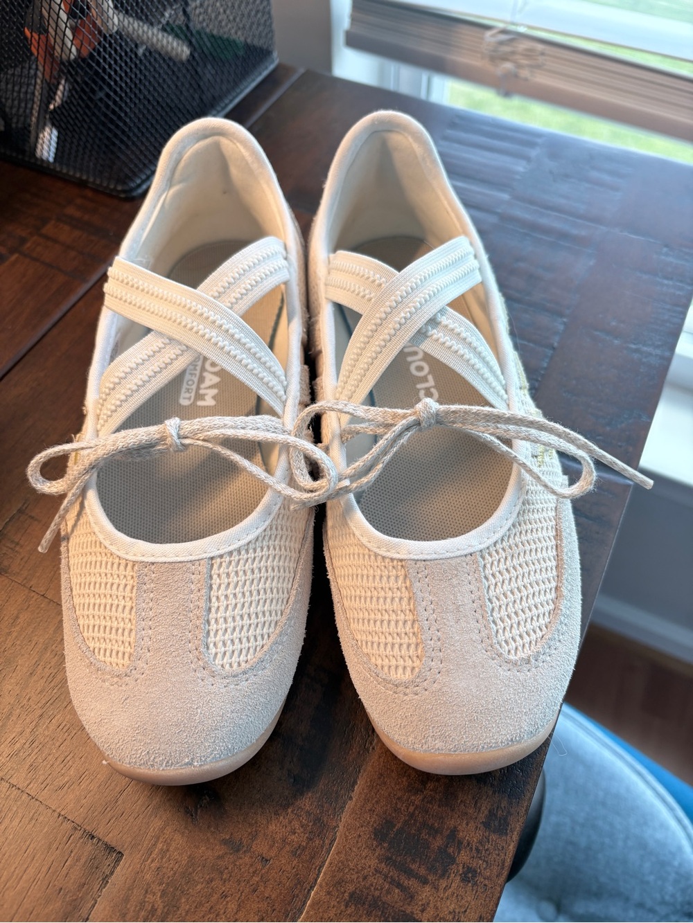 Adidas Barreda Mary Jane Size 6 New without box